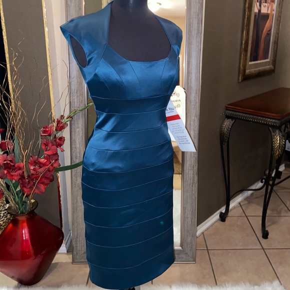 Signature by Sangria Dresses & Skirts - Mini cocktail dress